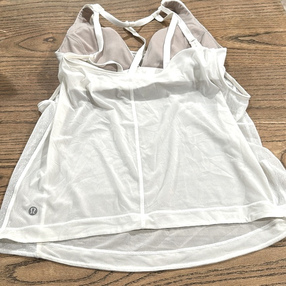 LULULEMON TANK TOP Size 6 in mesh white - Picture 8 of 8
